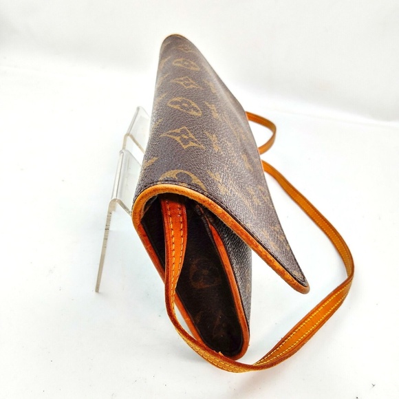 LOUIS VUITTON Twin Pochette GM (R928) - Picture 2 of 3